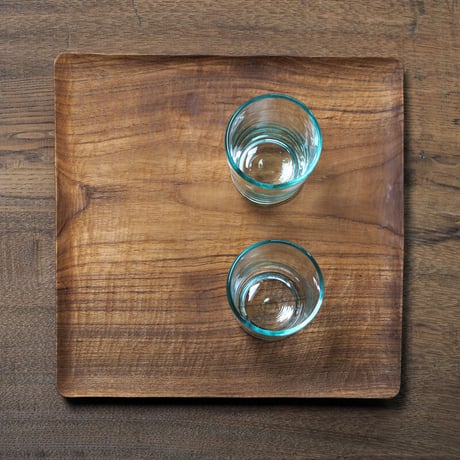 ubdy　チークトレイ　四角