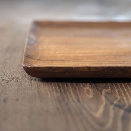 ubdy　チークトレイ　四角