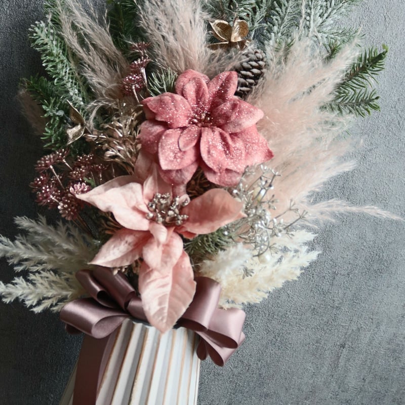 商品名【聖歌】ゆきこ♥真っ赤なポインセチアとローズの花束風スワッグリース 商品名【聖歌】ゆきこ様専用♥真っ赤なポインセチアとローズの