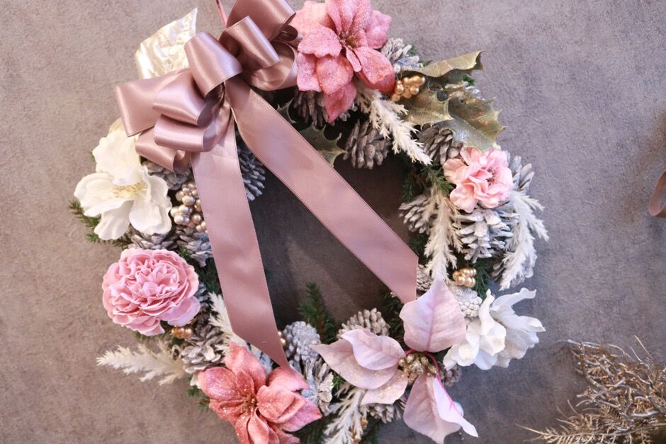 大きなグレイッシュピンクのリース〜big wreathe