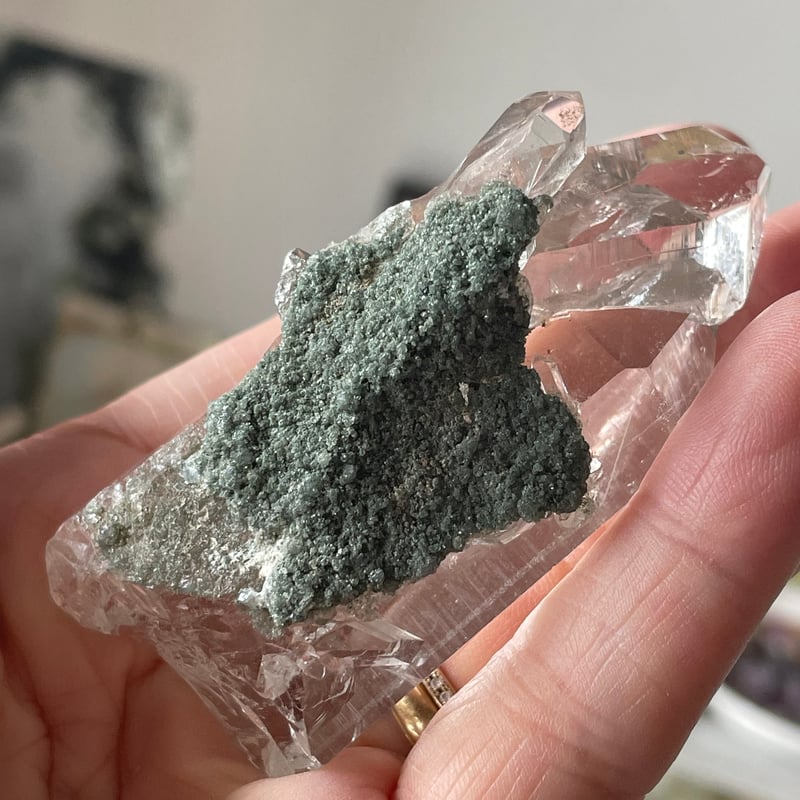 マラカイトと水晶たん！綺麗！すっごいズンとくる！ 楽天市場】モリオン黒水晶 マラカイト 水晶 スターカット水晶