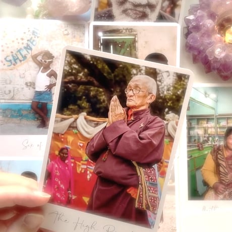 The gift of life tarot  （箱にややへこみあり）