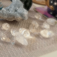ヒマラヤンクォーツタンブル（動画を見て24個から選んでね💕）