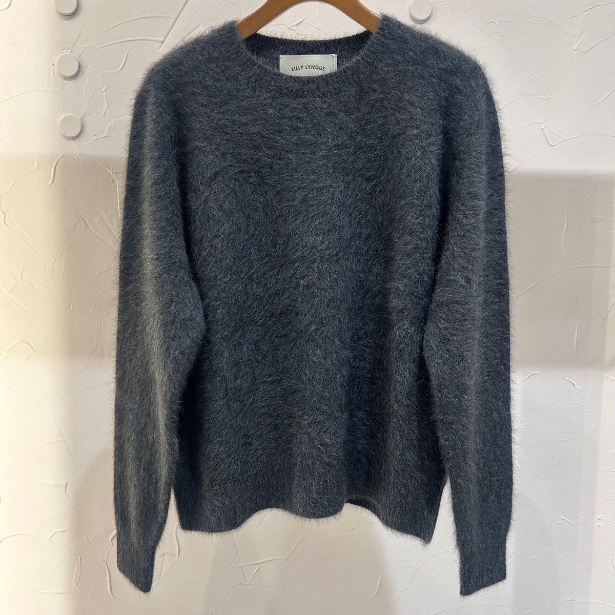 新品LILLY LYNQUE 別注 ニット トップス 楽天市場】＼FINAL SALE／【40％OFF】LILLY LYNQUE×MMN【別注アイテム