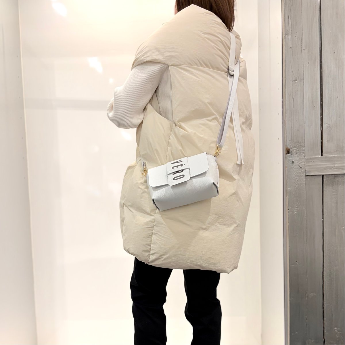 HERBIER】ストールライクダウンベスト＃Ivory | Daily9 (デイリーナイン)