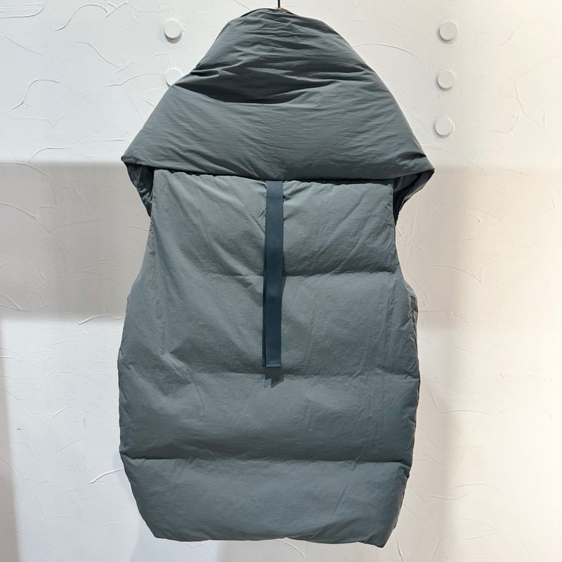 HERBIER】ストールライクダウンベスト＃Charcoal | Daily9 (デイリー