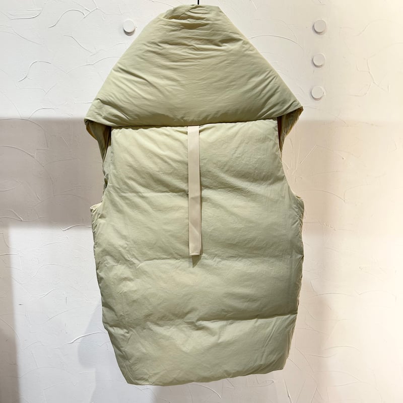 HERBIER】ストールライクダウンベスト＃Beige | Daily9 (デイリーナイン)