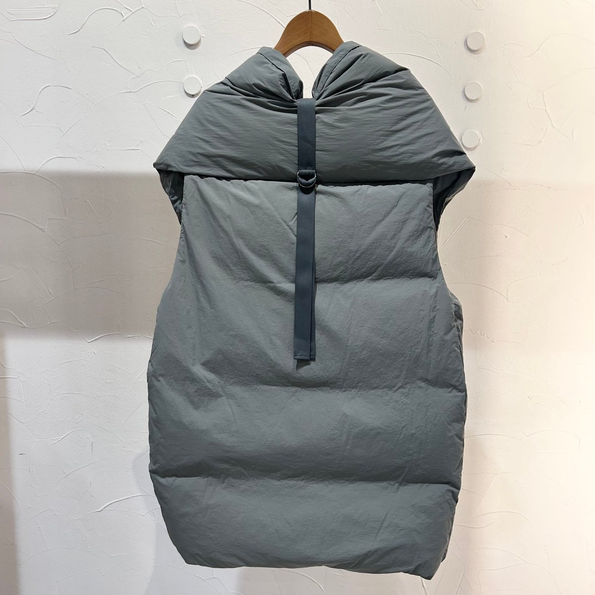 HERBIER】ストールライクダウンベスト＃Charcoal | Daily9 (デイリー