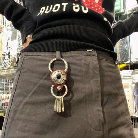 再入荷))アンティークモチーフカラビナ