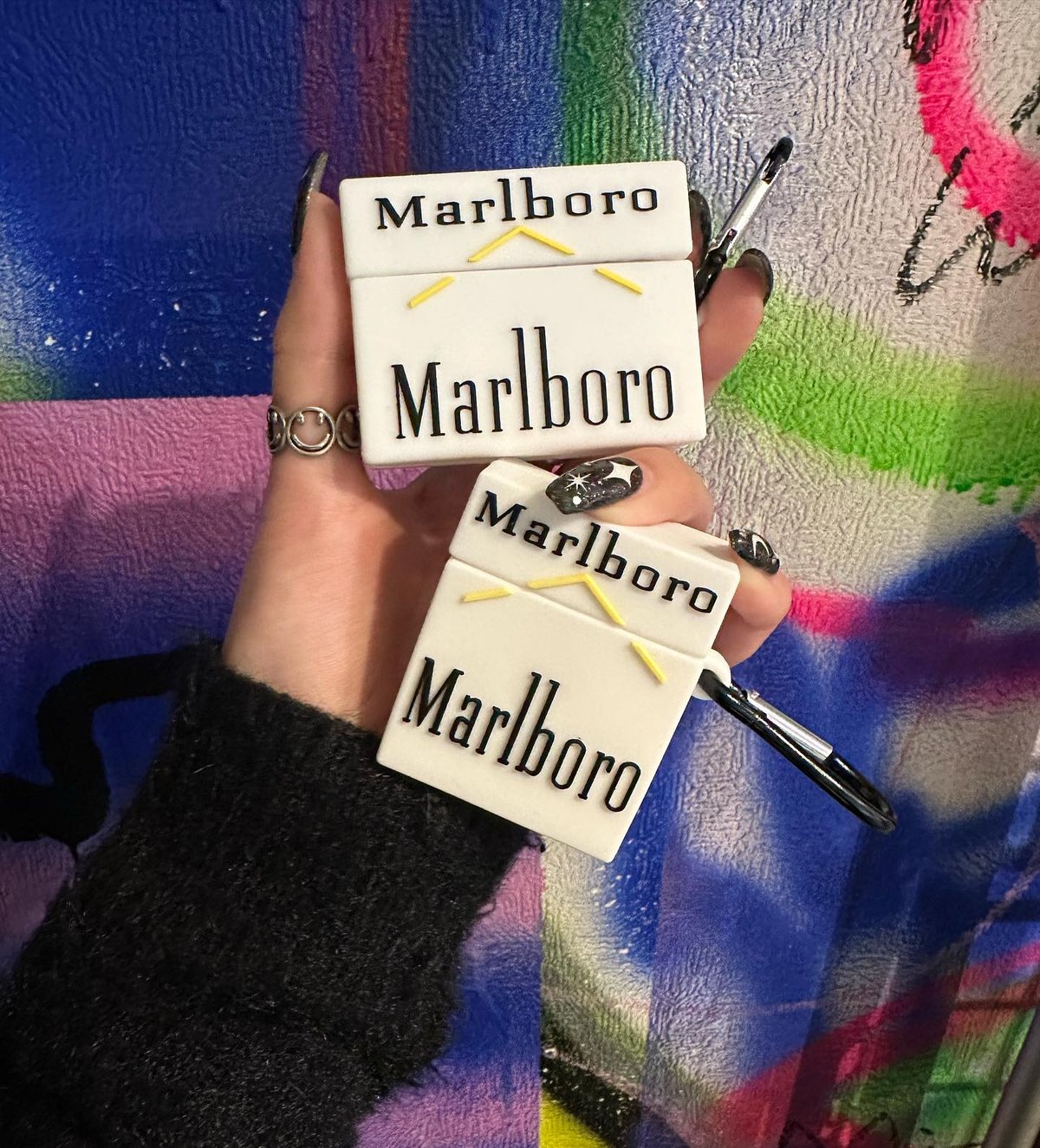 Marlboro AirPodsケース | RICO