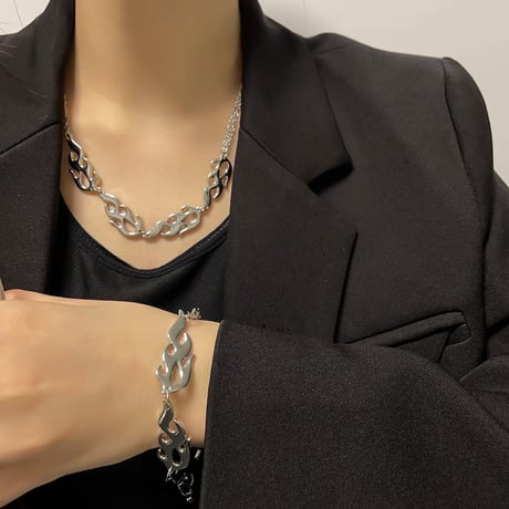 再入荷))炎ブレスレット(No.R26605-33/2)