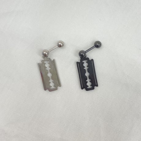再入荷))カミソリピアス(NO.G529)