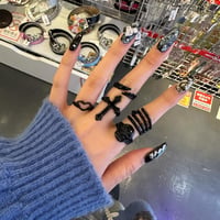 ブラックリング