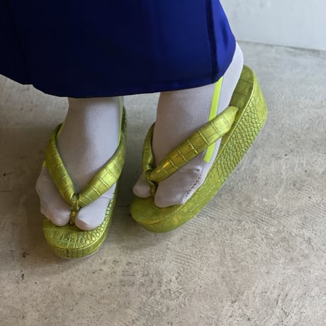 【即納品】メタクロコ草履 ＜イエロー＞