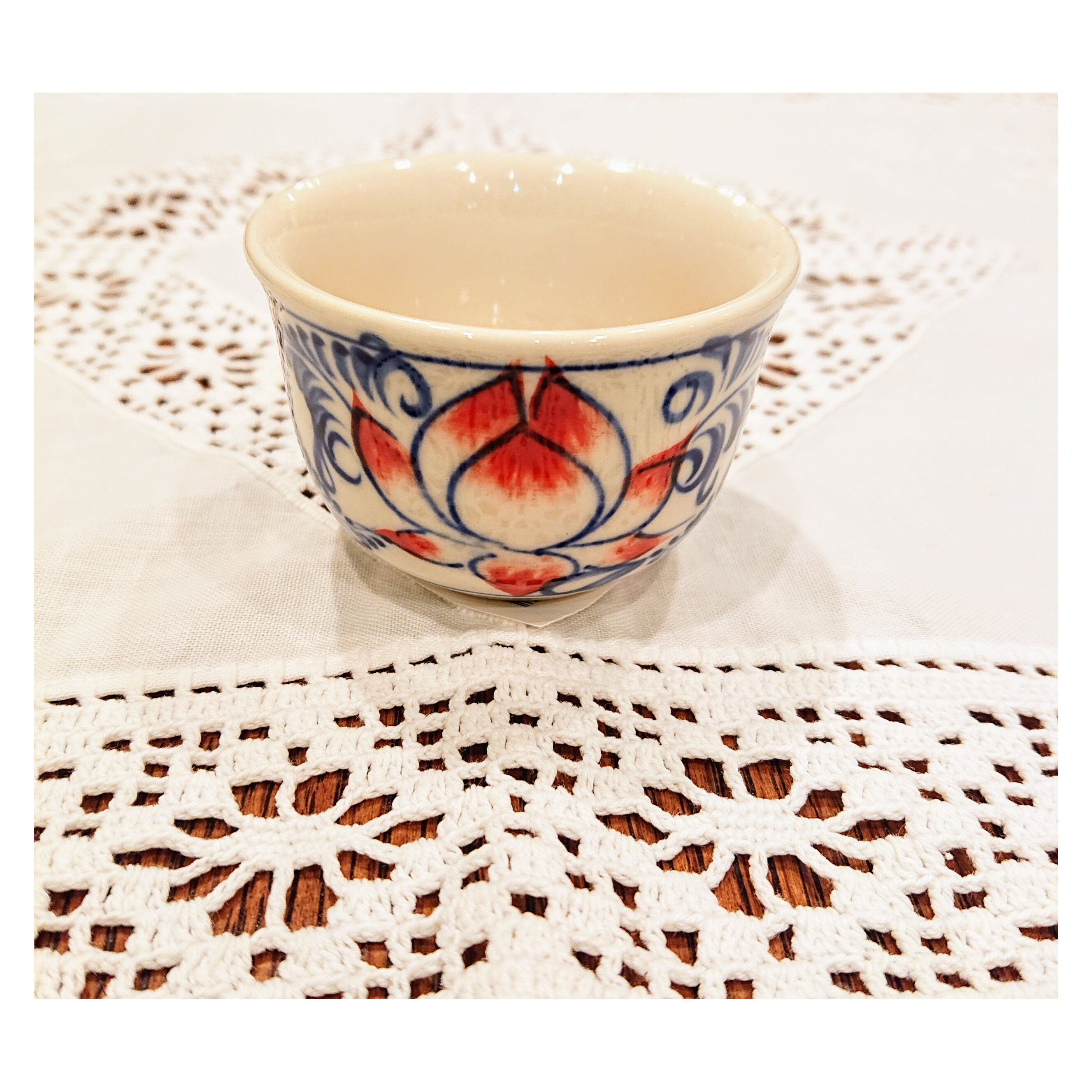 ベトナム バッチャン焼き 湯呑み茶碗 蓮花柄(青) | Ethnic Tea Salon