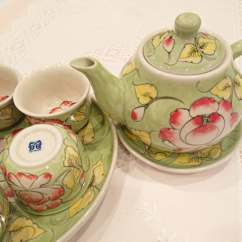 ベトナム バッチャン焼き 茶器セット 芙蓉 グリーン | Ethnic ベトナム バッチャン焼き 茶器セット 芙蓉 グリーン | Ethnic