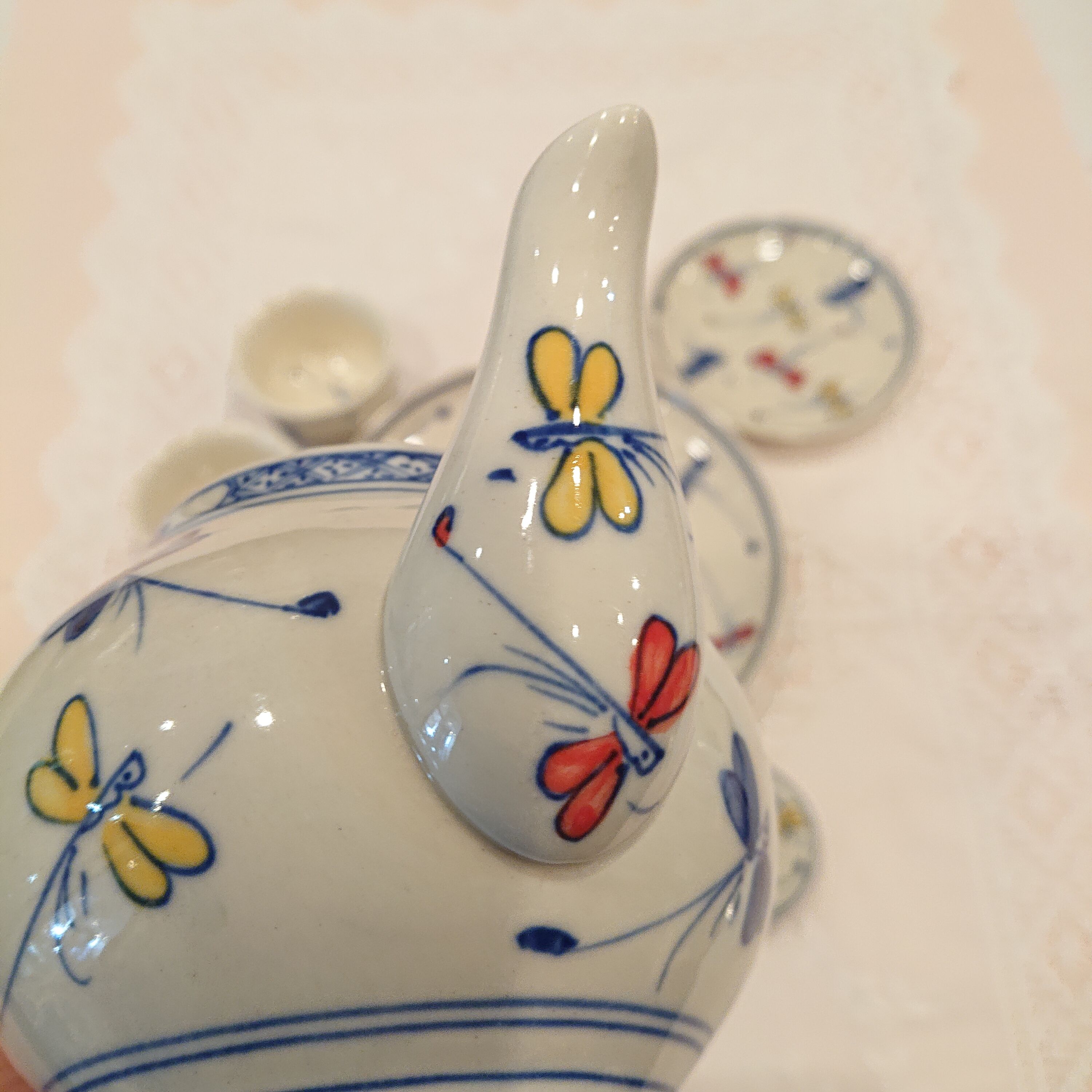 ベトナムバッチャン焼き　5客セット ベトナム バッチャン焼き 茶器セット 幸せを運ぶとんぼ絵 青 | Ethnic