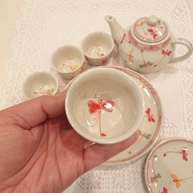 ベトナム 刺繍ティーマット9枚セット