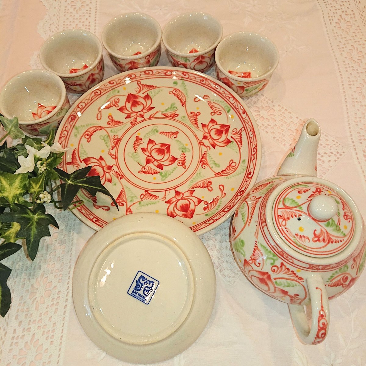 ベトナム バッチャン焼き 茶器セット 蓮花 赤色 | Ethnic Tea Salon