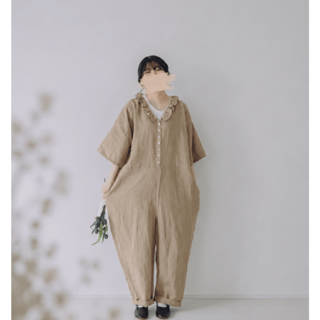 Vあきフリルのオールインワン  /  シーチングlinen  BEG