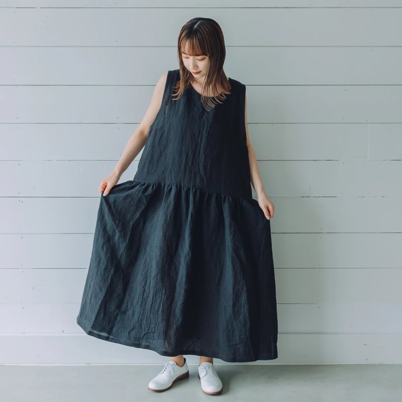 ペチワンピース フレンチリネン60 / black | Momono-hana