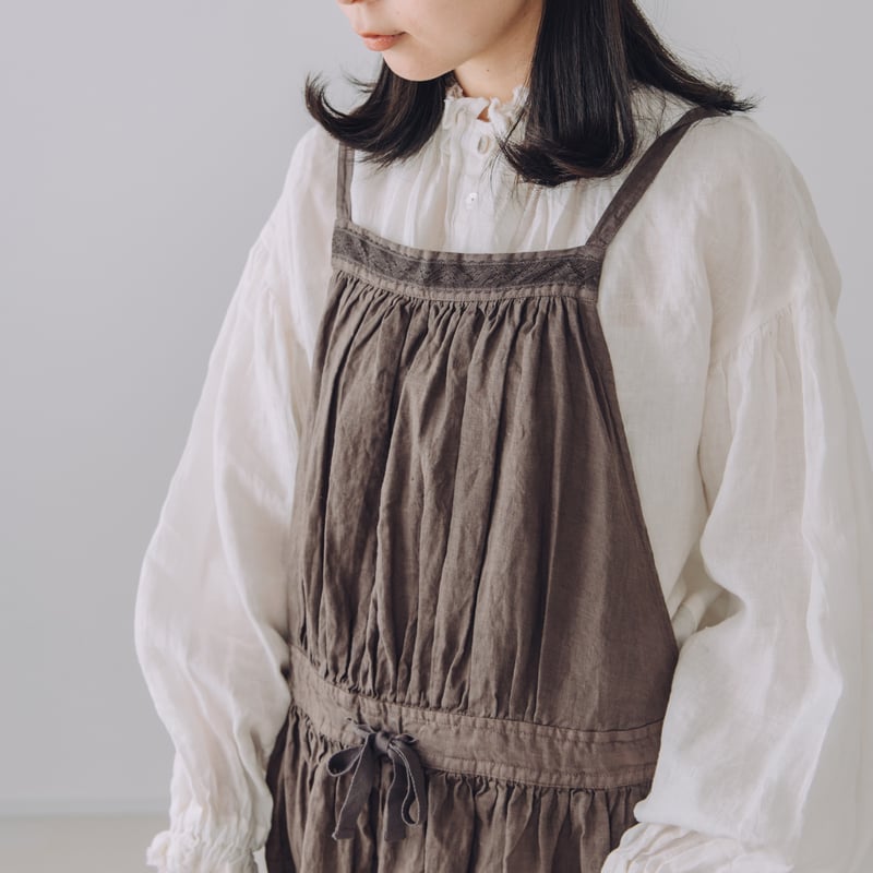 kitchenworkエプロンワンピース / 手染 モカ茶 | Momono-hana
