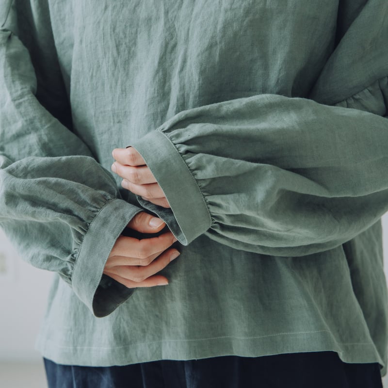 ADORE ハイパワーブロードブラウス 38 バルーンスリーブ ADORE ハイパワーブロードブラウス 38 バルーンスリーブ