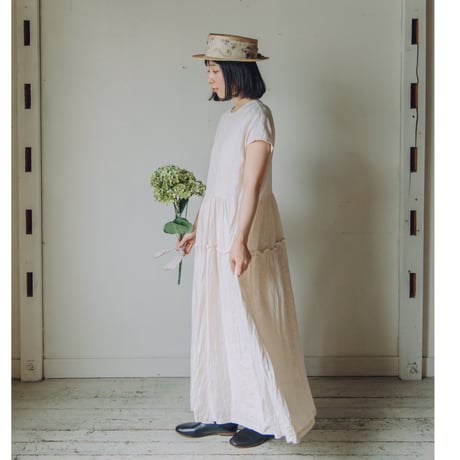 センターレースのワンピース　/　手染　ivory　【web価格】