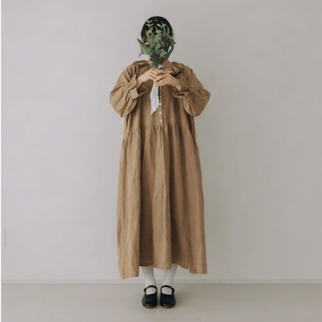 layer collarワンピース　/　ブロード　BEG