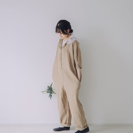 Vあきフリルのオールインワン  /  シーチングlinen  BEG