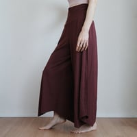 ロングフレアーパンツ　レーヨンスパンデックス薄手　Mサイズ　無地カラー各種　 [YP.63RL/L-CLR]