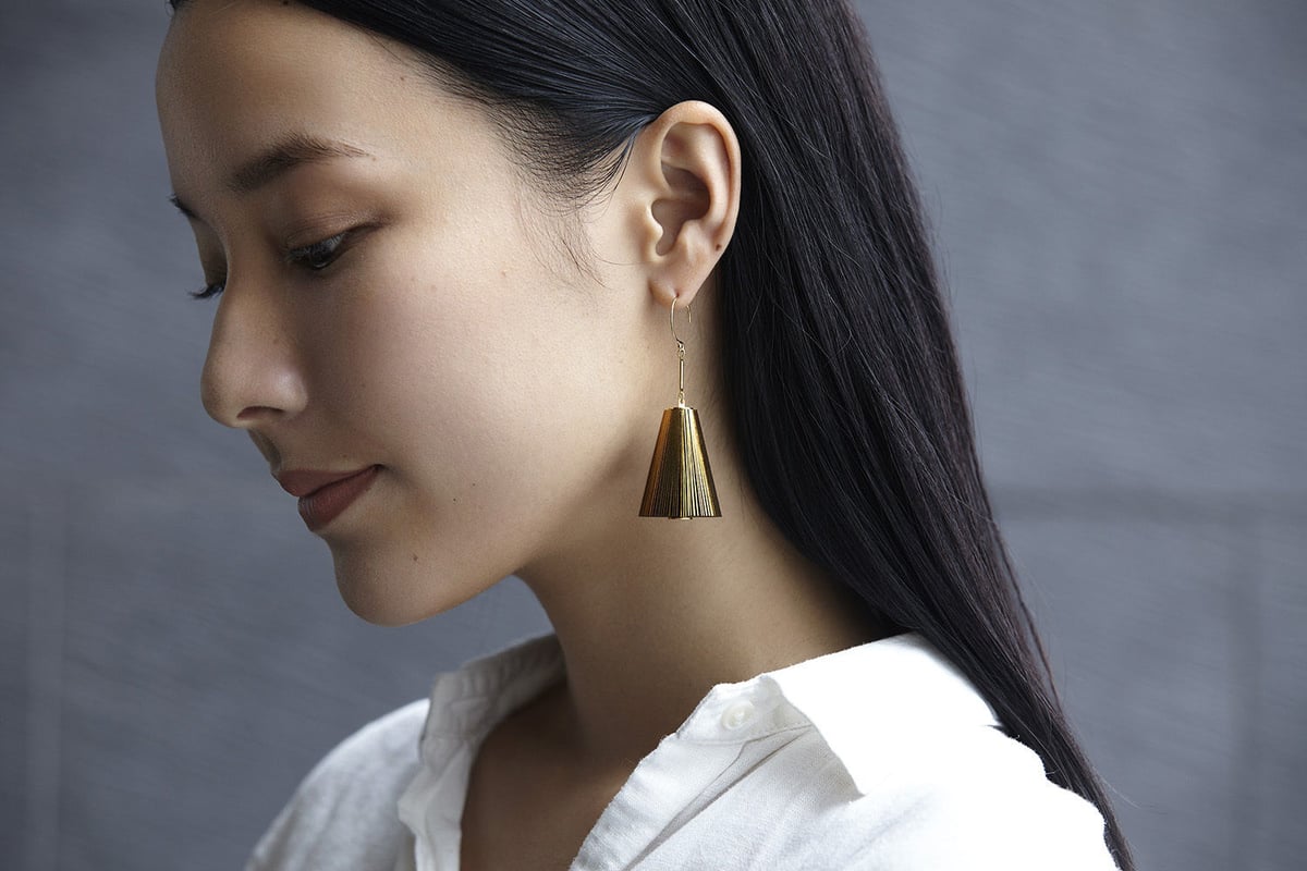 I-CD02 - CONE / DARK | ikue -Jewelry Made of Pa