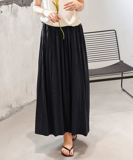 long pleated skirt (2 colors)