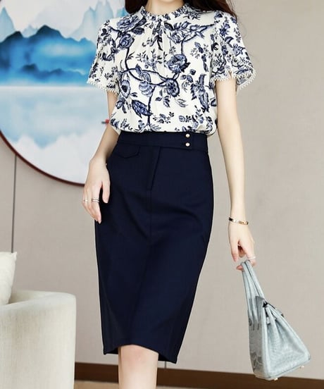 blue flower smock blouse (1 color)