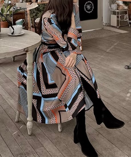 brown base geometric pattern dress (1 color)