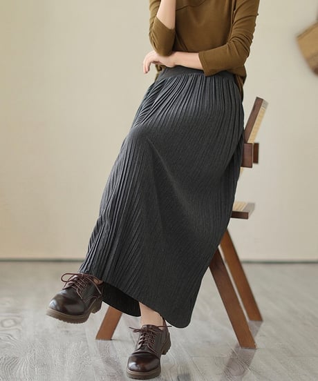 long pleated skirt (2 colors)