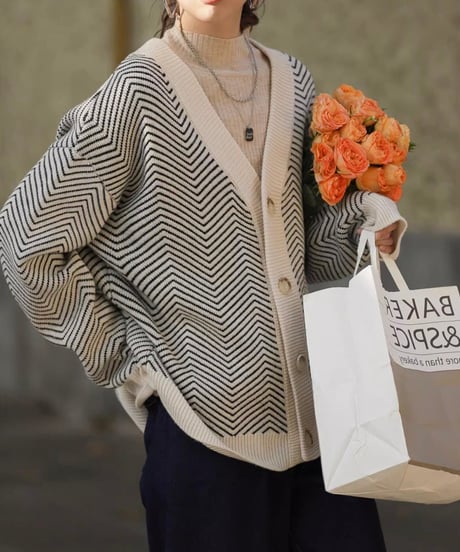 v-neck single breasted cardigan (2 colors)