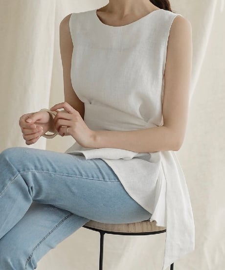 sleeveless cut-and-sewm with belt (2 colors)