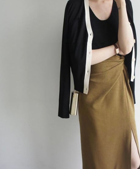 matte texture cross skirt (1 colors)