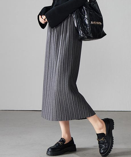 long pleated skirt (2 colors)