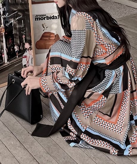 brown base geometric pattern dress (1 color)