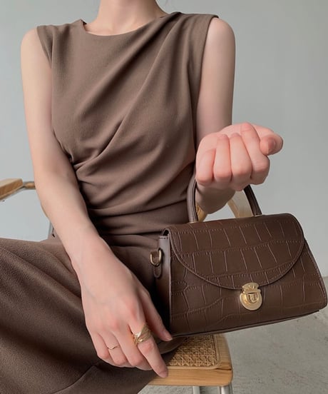 sleeveless middle length dress (3 colors)