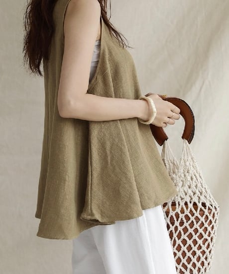 sleeveless cut-and-sewm with belt (2 colors)
