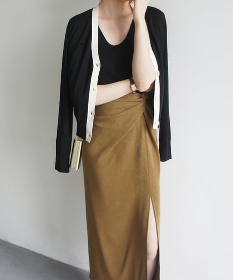 matte texture cross skirt (1 colors)