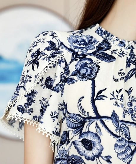 blue flower smock blouse (1 color)