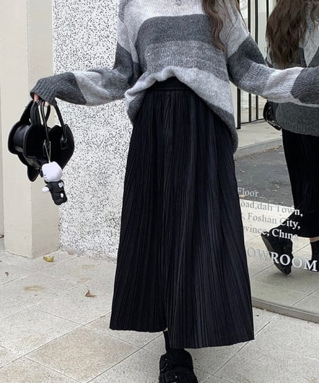 long pleated skirt (2 colors)