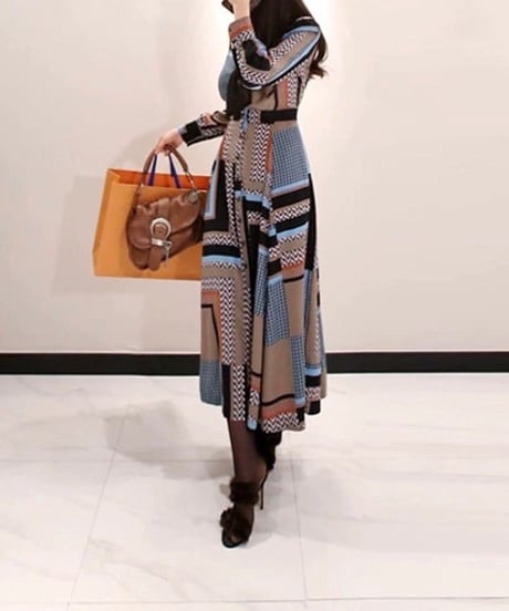 brown base geometric pattern dress (1 color)