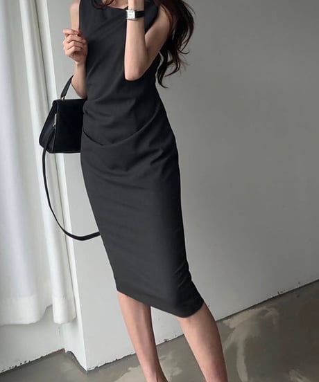 sleeveless middle length dress (3 colors)