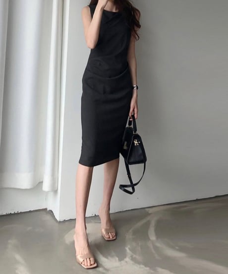 sleeveless middle length dress (3 colors)