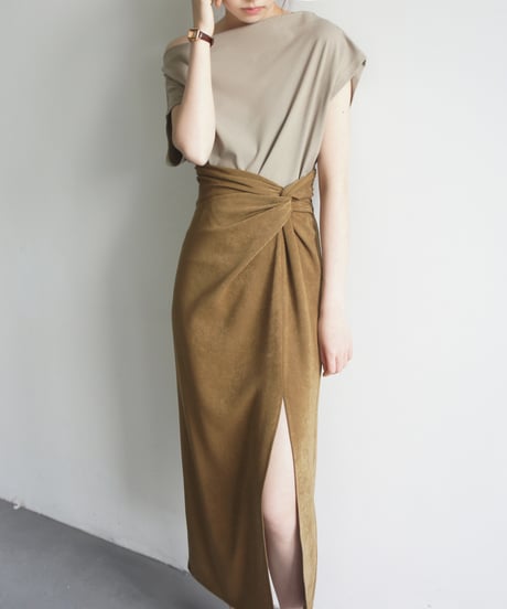 matte texture cross skirt (1 colors)